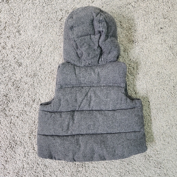 Baby Gap Boys Puffer Hooded Vest Grey Button Up 100% Cotton Size 0-6 mo - Picture 10 of 10